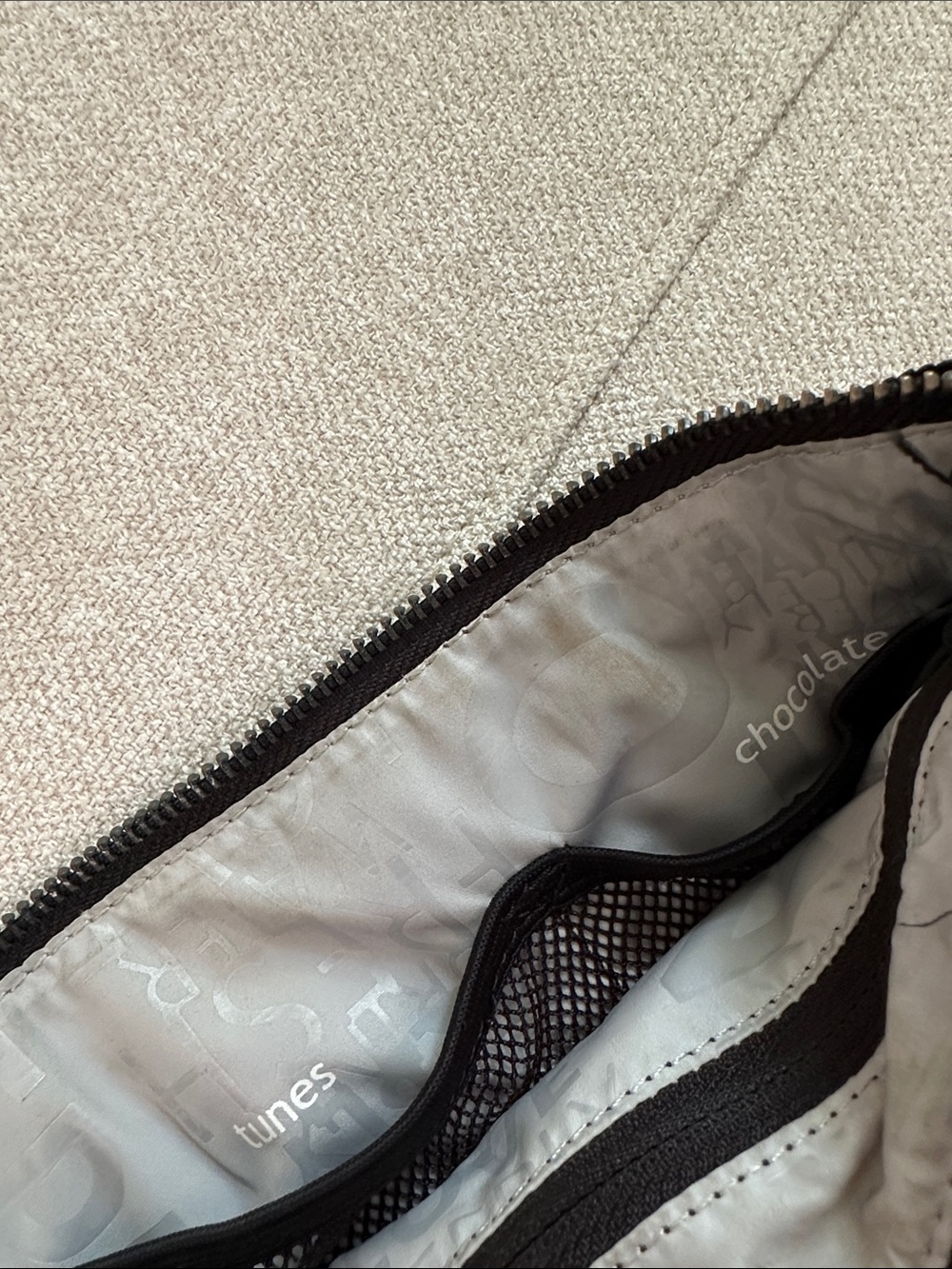 lululemon athletica Black Quilted Belt Bag - Picture 7 of 9